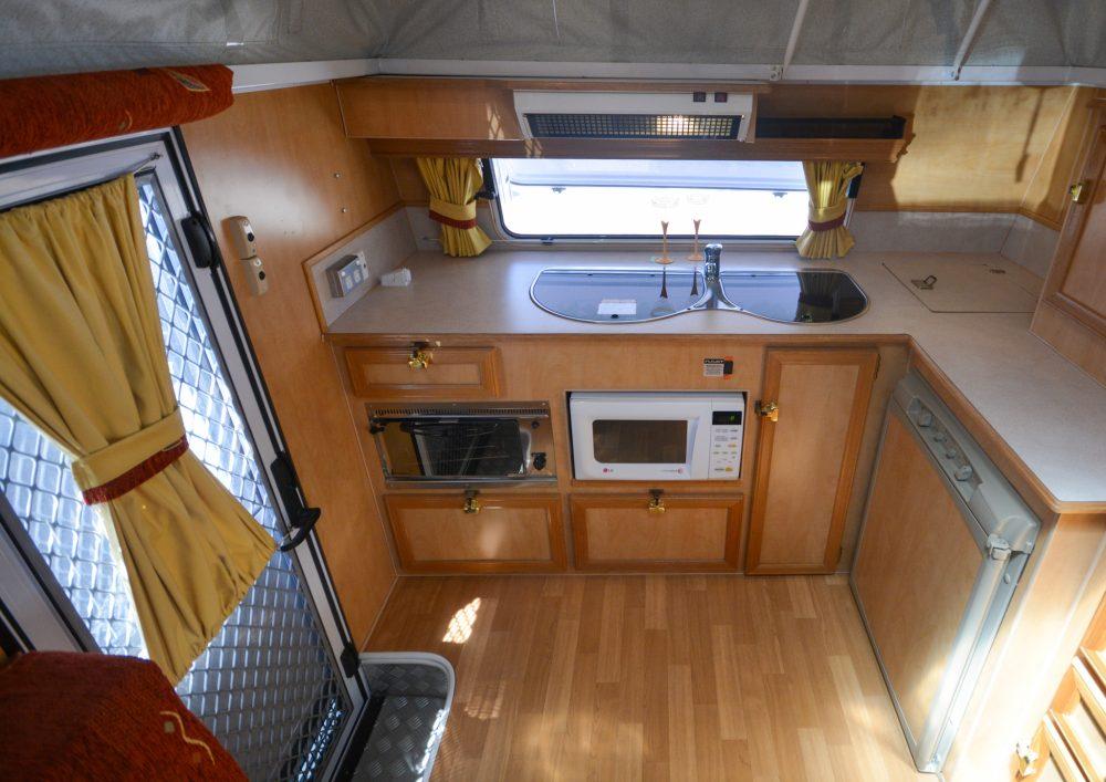 2006 GOLDSTREAM MINI RV #UC460 - Image 13