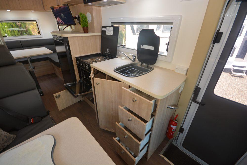 2021 WINNEBAGO BYRON #UM550 - Image 24