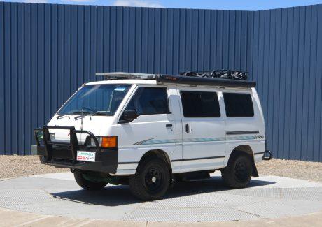 1996 MITSUBISHI 4WD EXPRESS