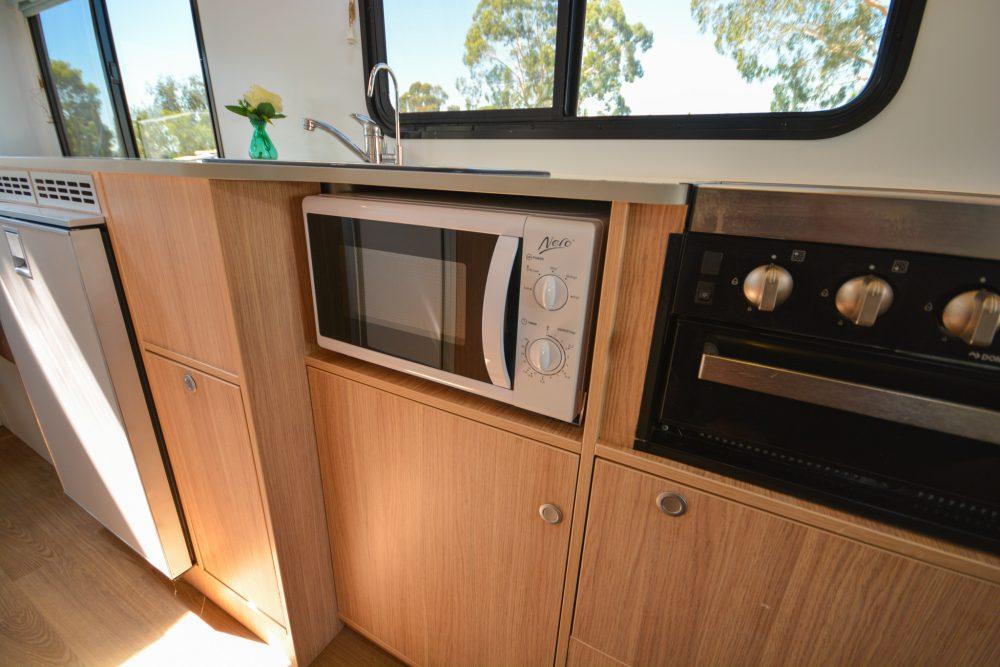 2020 KEA RIVER M721 6 BERTH #UM572 - Image 15